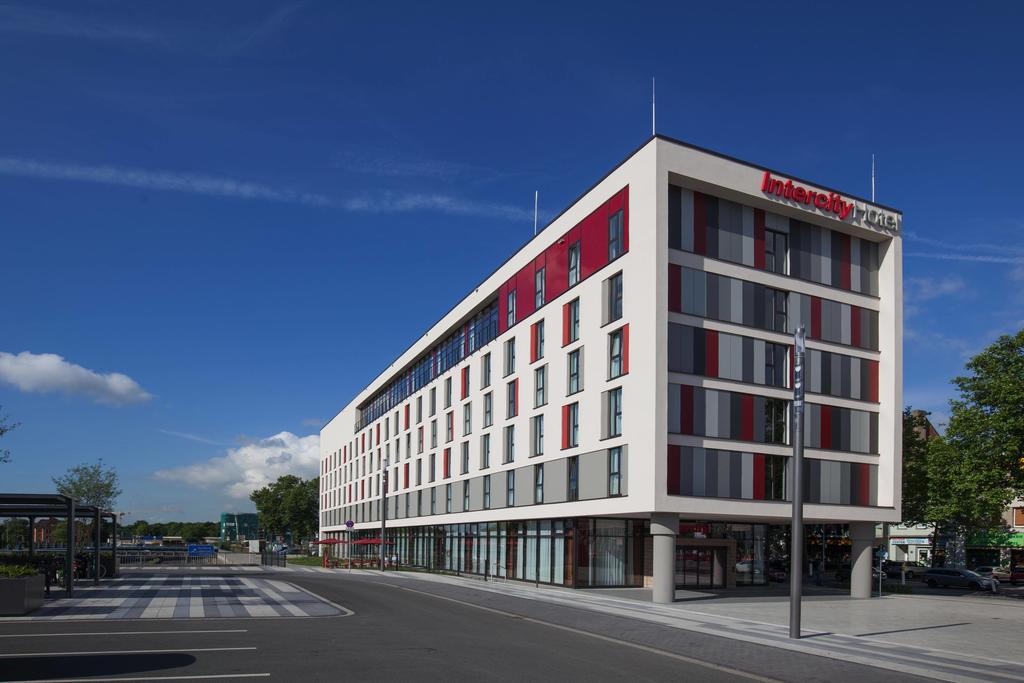Book a cheap room in IntercityHotel Duisburg